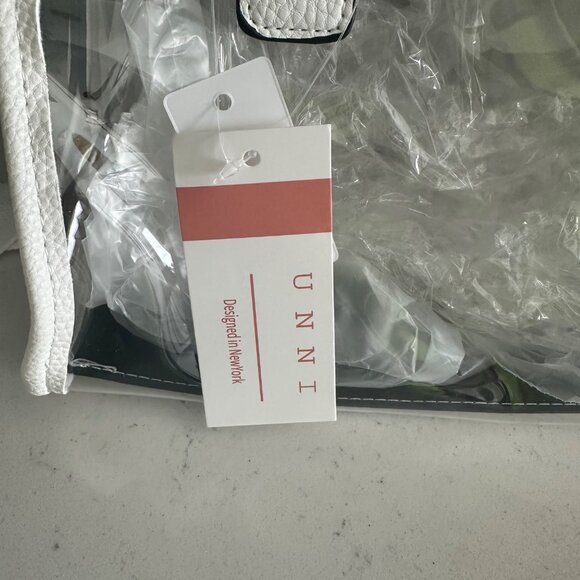 Clear PVC & White Faux Leather Mini Tote Bag With Adjustable Strap By Unni - Picture 3 of 8